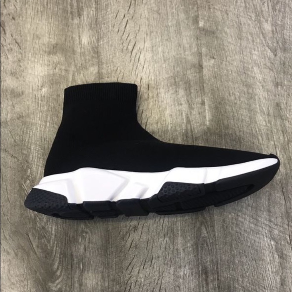 Balenciaga bag and sneakers - Picture 5 of 5